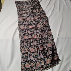 Stole Dupatta Black with White Blue Red floral  Approx. 16" x 92" - Unbranded